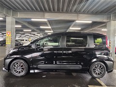 シエンタ HEV Z 7ニンノリ