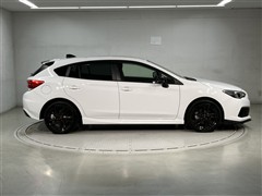 インプレッサスポーツSTIスポーツ