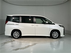 ノア HEV S-G 7ニンノリ