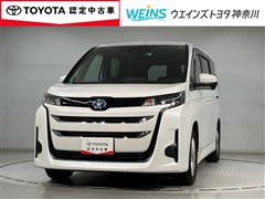 トヨタ ノア HEV G 8ニンノリ