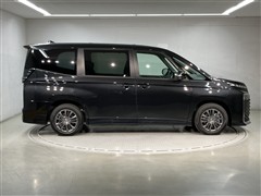 ヴォクシー S-G 8ニンノリ