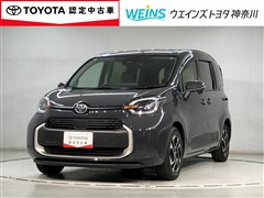 シエンタ HEV Z 7ニンノリ
