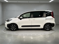 シエンタ HEV Z 5ニンノリ