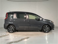 シエンタ HEV Z 5ニンノリ