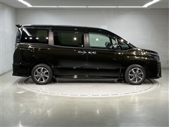 ヴォクシー ZS キラメキ3 8ニン