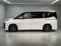 ヴォクシー HEV S-Z