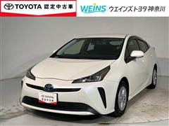 プリウス S