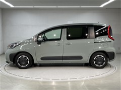 シエンタ HEV Z 5ニンノリ