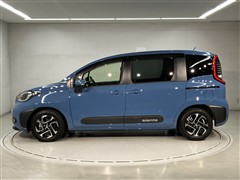 シエンタ HEV Z 5ニンノリ