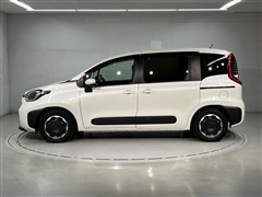 シエンタ HEV Z 7ニンノリ