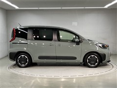シエンタ Z 7ニンノリ