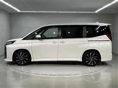ノア HEV S-Z