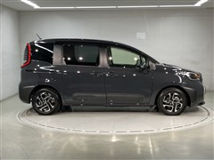 シエンタ HEV Z 5ニンノリ