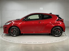GRヤリス RZ ハイパフォーマンス
