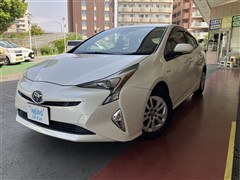 トヨタ プリウス S セーフティプラス