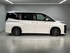 ヴォクシー S-Z