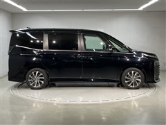 ヴォクシー HEV S-Z