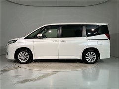 ノア HEV Z