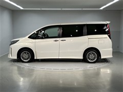 ノア ハイブリッド Si WxB3