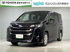 トヨタ ノア HEV X 7ニンノリ