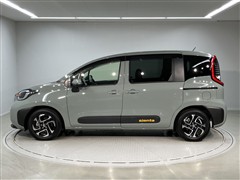 シエンタ HEV Z 5ニンノリ