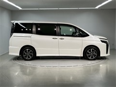 ヴォクシー ZS キラメキ2 7ニン