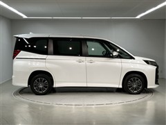 ノア HEV S-G 4WD 7ニンノリ