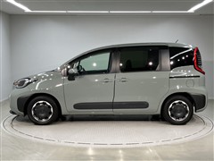 シエンタ HEV Z 5ニンノリ