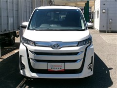 ノア Z 4WD 7ニン
