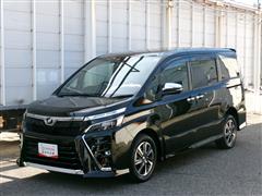 トヨタ　ヴォクシー ZS キラメキ2 4WD