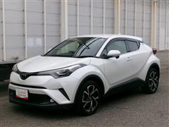 トヨタ　C-HR G-T 4WD