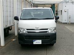 ハイエースバン DX 4WD 3ニン