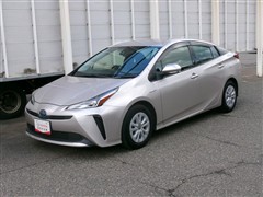 トヨタ プリウス S