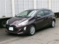 トヨタ アクア S