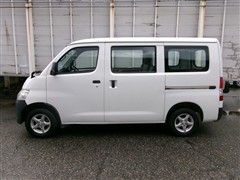 ライトエースバン DX 4WD