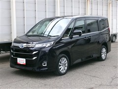 トヨタ ノア HEV Z 7ニン 4WD