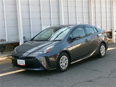 トヨタ プリウス S