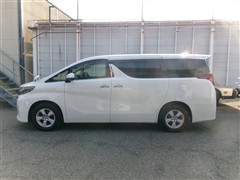 アルファード X 4WD 8ニン