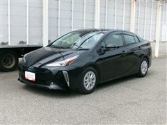 トヨタ プリウス Sセーフティ+2 4WD