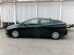 プリウス Sセーフティ+2 4WD