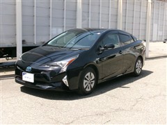 トヨタ プリウス A 4WD