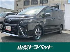 トヨタ　ヴォクシー ZS キラメキ2