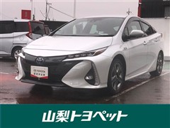 トヨタ プリウスPHV A