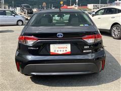 カローラ ハイブリッド S