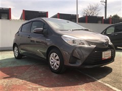 ヴィッツ ハイブリッド F