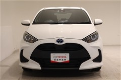 ヤリス ハイブリッド X