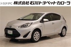 トヨタ アクア S スタイルブラック