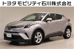トヨタ C-HR S
