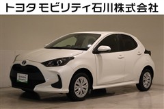 トヨタ ヤリス ハイブリッド X 4WD