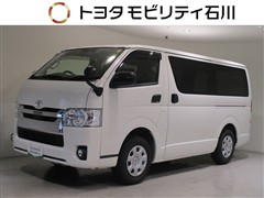 トヨタ ハイエースバン DX GL 4WD